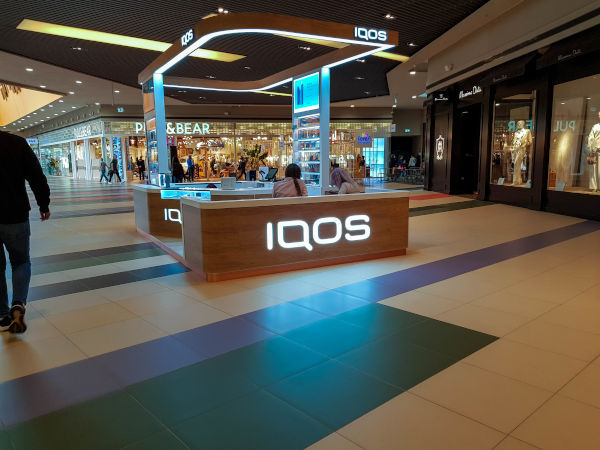 IQOS kiosk