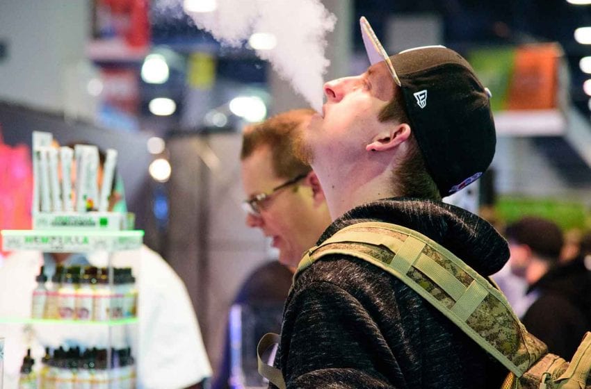  Vapor and E-Cigarette Sales Surging at C-Stores, Up 6.8%