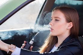 College Students Studying Effects of Vaping in Vehicles