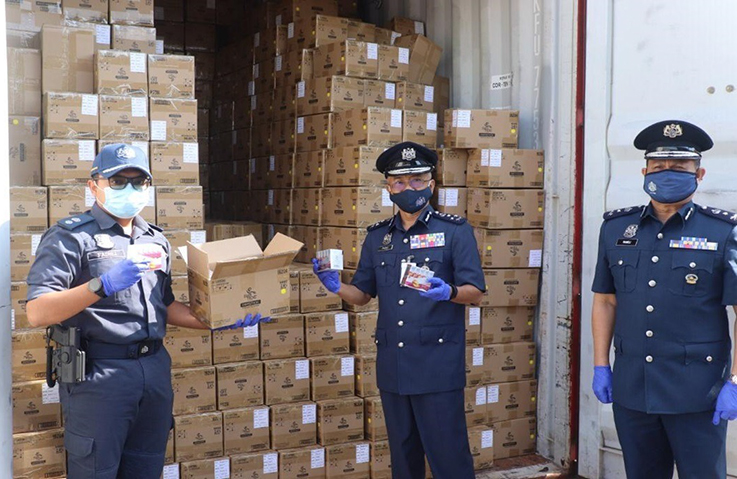  Malaysia’s Customs Seizes 1,276 Liters of Illegal E-Liquid
