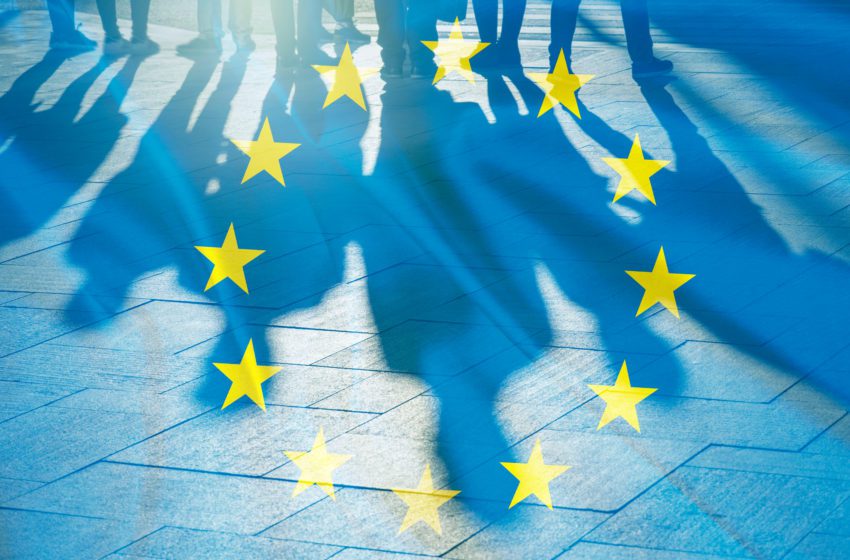  EU Parliament Endorses Vapor as Cessation Tool